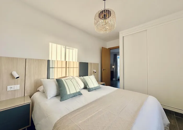 Santo Rostro Beach Apartments
